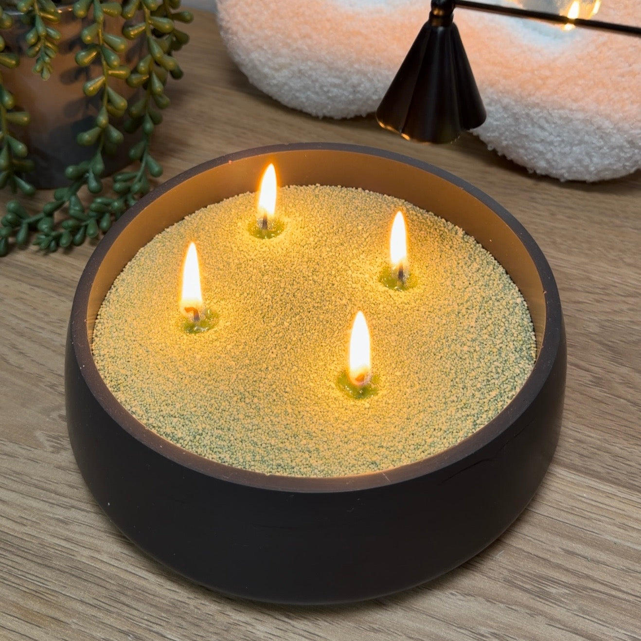 Wax Pearls Round Set | סט נר פניני שעווה עם כלי עגול